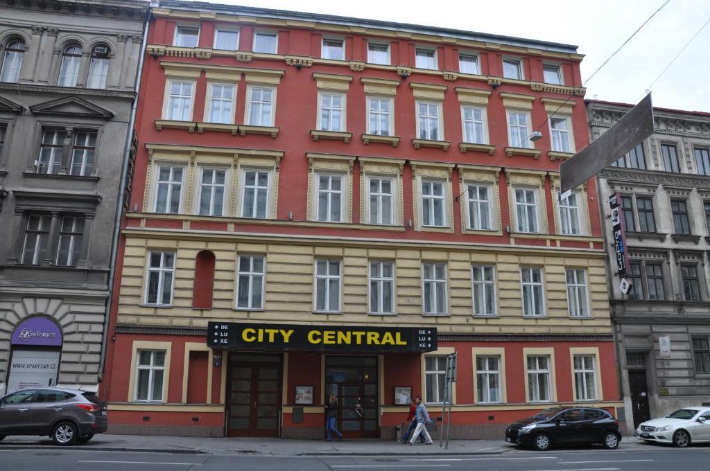 City Central De Luxe Прага Екстериор снимка